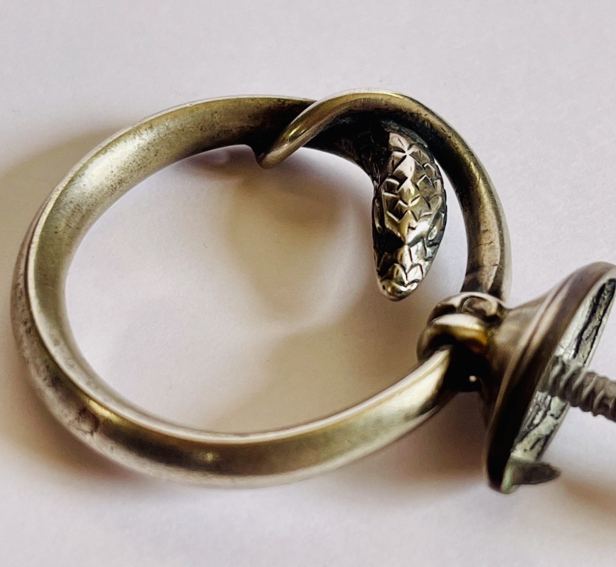 Trunk Handle -photo-4